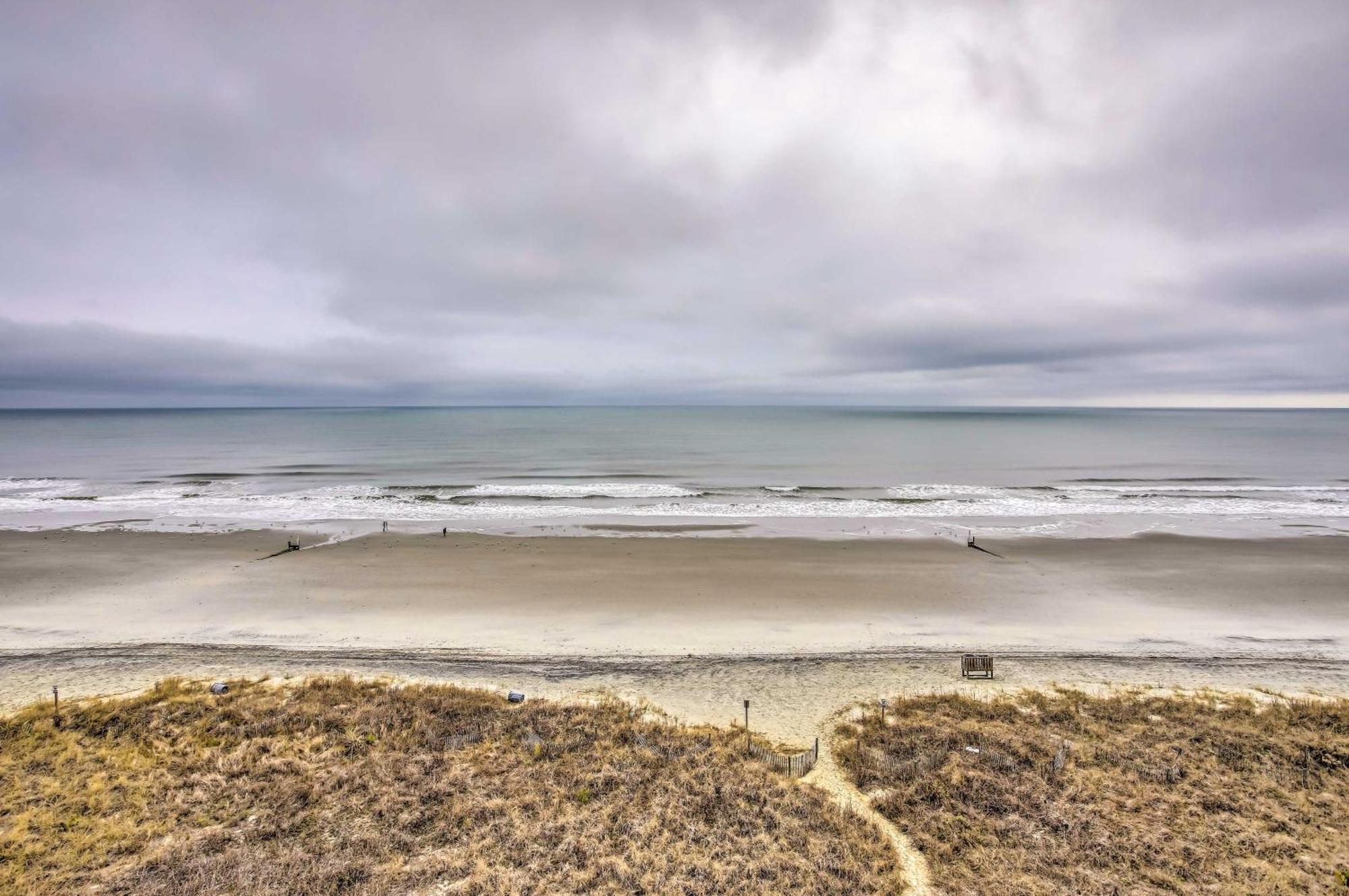 Oceanfront North Myrtle Beach Condo With Indoor Pool Eksteriør billede
