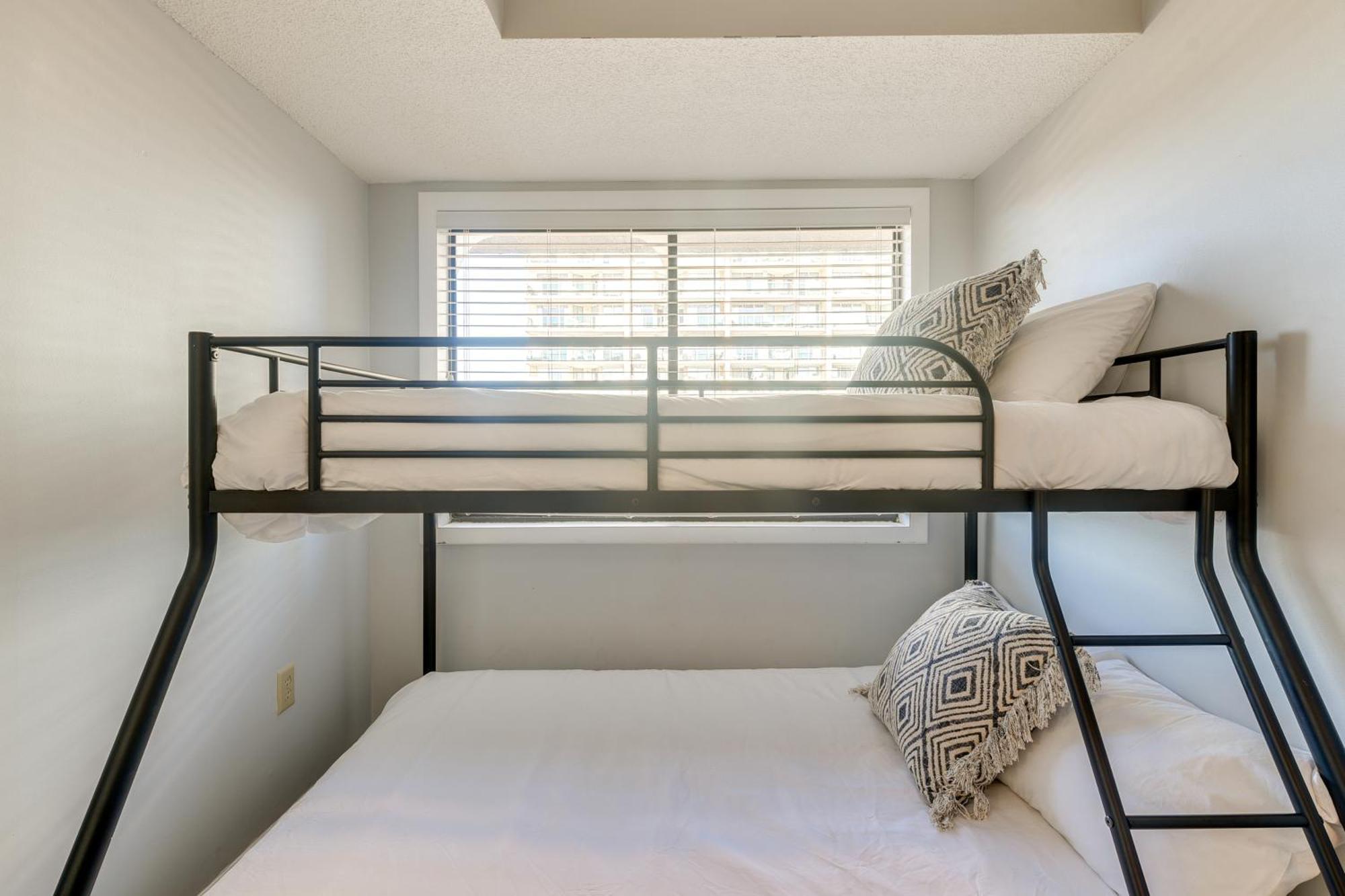 Oceanfront North Myrtle Beach Condo With Indoor Pool Eksteriør billede